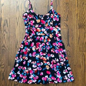 Express floral dress size Small